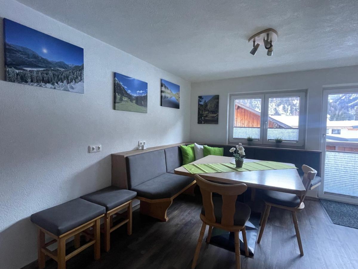 Ferienwohnungen Haus Bergflora Bach  Dış mekan fotoğraf
